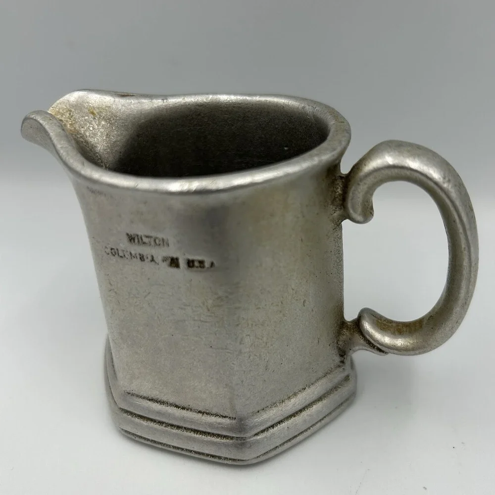 Wilton Columbia Vintage Pewter Creamer And‎ Sugar Bowl